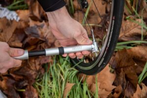 PUMPA ZEFAL ROAD MICRO Silver - Slika 3